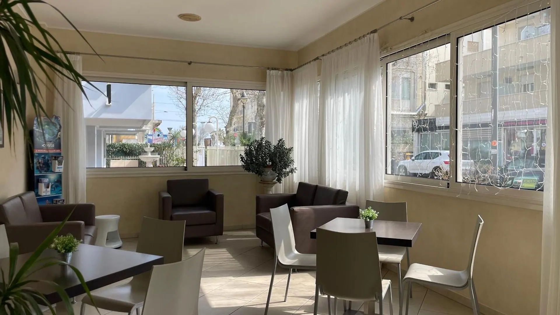 Residence Matteini ريميني